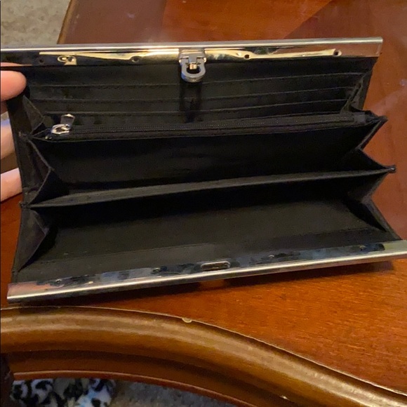 Wallet - Picture 3 of 3